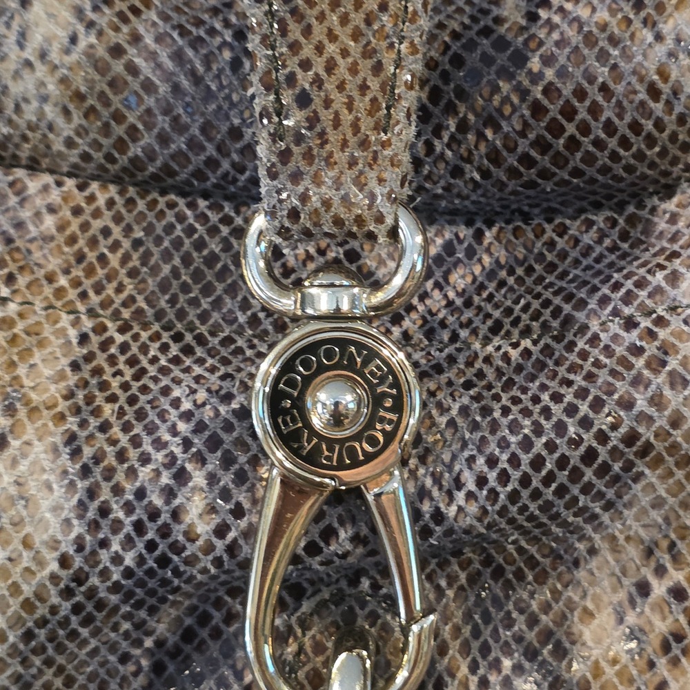 Dooney & Bourke Hobo‎ Bag Womens Large Grey Snakeskin Embossed Leather Good - Picture 2 of 8